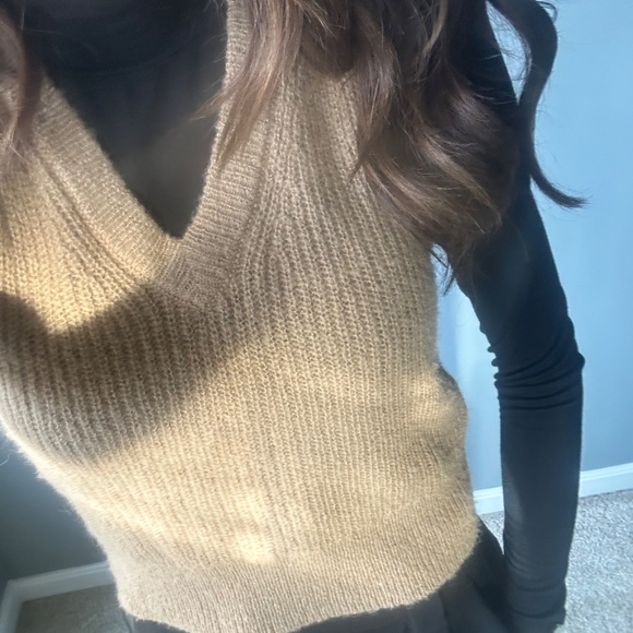 Madewell sweater vest - Picture 4 of 6